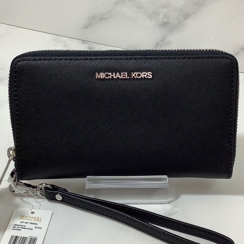 NWT Michael Kors Phones Holder Wallet Wristlet - Picture 2 of 6